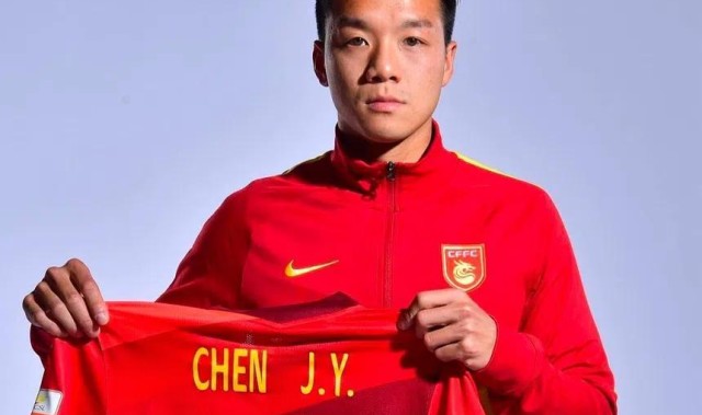 归化球员陈佳裕：在葡萄牙大家叫我中国人，在中国大家却觉得我是外国人